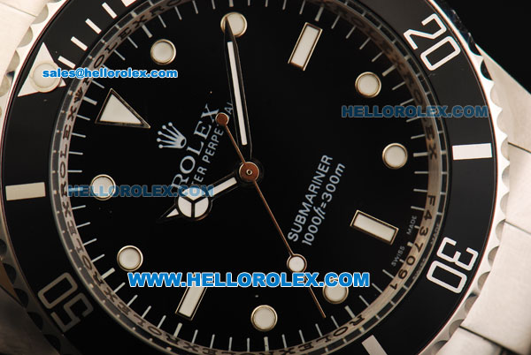 Rolex Submariner Oyster Perpetual Date Automatic Movement with Black Bezel and Dial - Click Image to Close